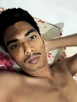 Snapshot of alfarabisami chatting on 11.15.25 alfarabisami online show from 11.15.25