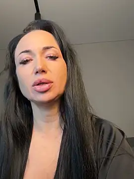 majestic madam online show from 03.28.26