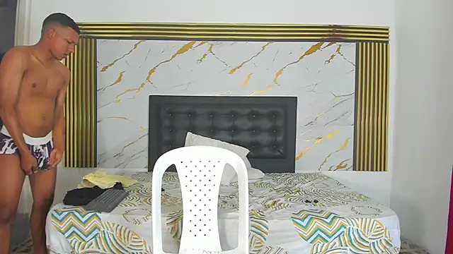 Snapshot of jaydenjhonson chatting on 11.26.25 jaydenjhonson online show from 11.26.25