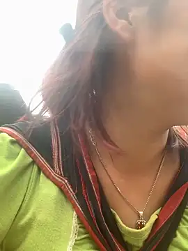 Snapshot of Lara-11 chatting on 11.06.25 Lara-11 online show from 11.06.25