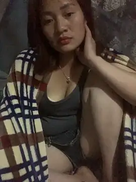 Snapshot of Lara-11 chatting on 12.03.25 Lara-11 online show from 12.03.25