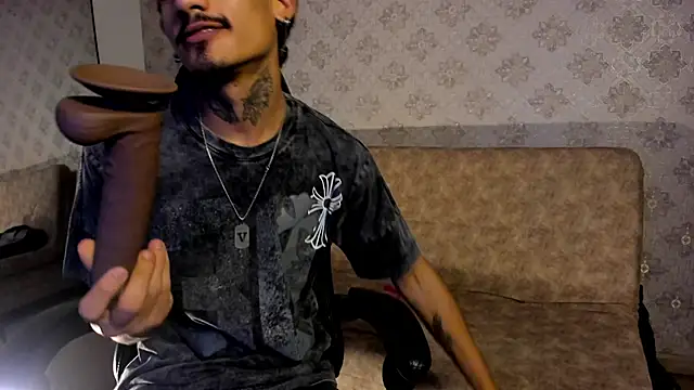 Mr Strike online show from 12.03.25