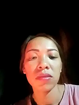 Snapshot of Karin-n chatting on 10.21.25 Karin-n online show from 10.21.25