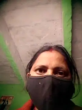 QRESABABY online show from 11.08.25