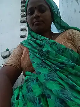 Snapshot of QRESABABY chatting on 07.18.26 QRESABABY online show from 07.18.26