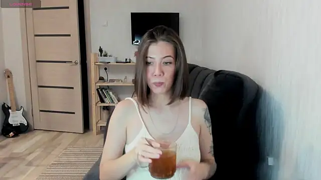 twinkle rosie online show from 11.21.25