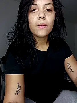 Snapshot of tattyHot95 chatting on 11.14.25 tattyHot95 online show from 11.14.25