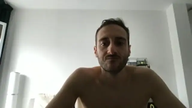 Snapshot of LukaShyGuy chatting on 05.28.26 LukaShyGuy online show from 05.28.26