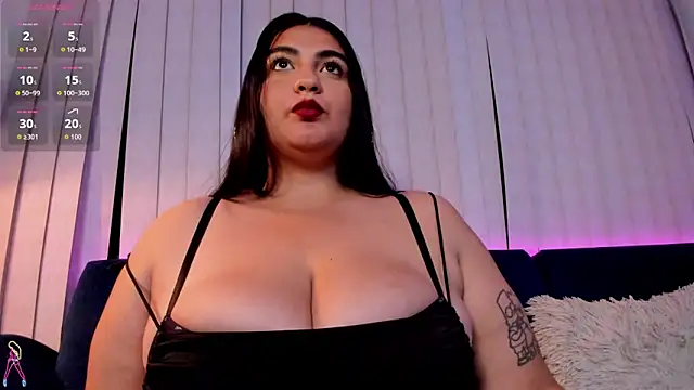 Snapshot of kendra_crow chatting on 11.22.25 kendra crow online show from 11.22.25