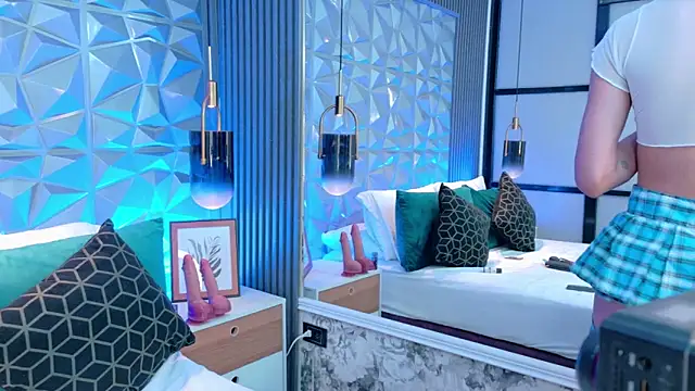 AdelineJhones online show from 03.18.26