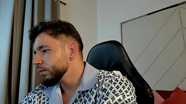 JACKSON STIFLER online show from 04.11.26