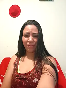 Snapshot of LeilaTaylor chatting on 12.02.25 LeilaTaylor online show from 12.02.25