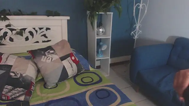 Samantha  Benet online show from 03.20.26