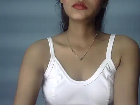 Snapshot of Bhan3 chatting on 11.14.25 Bhan3 online show from 11.14.25