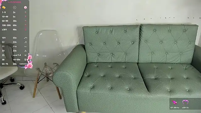 Snapshot of miss_martinaa chatting on 10.22.25 miss martinaa online show from 10.22.25