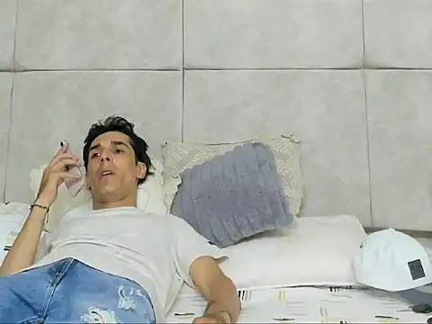 Snapshot of jupiter_333 chatting on 11.13.25 jupiter 333 online show from 11.13.25