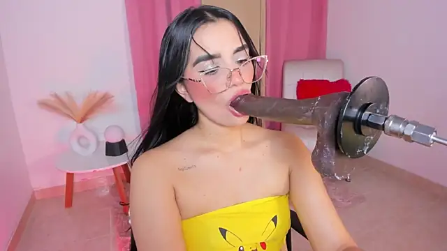 Snapshot of laana_foxx chatting on 11.07.25 laana foxx online show from 11.07.25