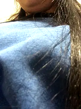 Snapshot of MAVI_EC chatting on 11.19.25 MAVI EC online show from 11.19.25