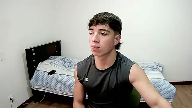 Snapshot of JUSTIN_JHONS chatting on 11.01.25 JUSTIN JHONS online show from 11.01.25