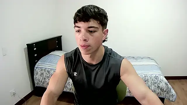 Snapshot of JUSTIN_JHONS chatting on 11.04.25 JUSTIN JHONS online show from 11.04.25