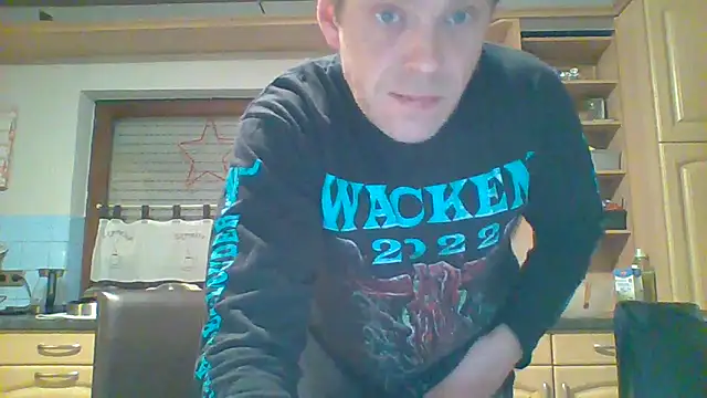 tommy3300 online show from 12.22.25