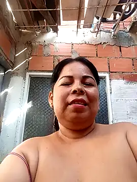 Snapshot of mother2-divorced chatting on 11.19.25 mother2-divorced online show from 11.19.25