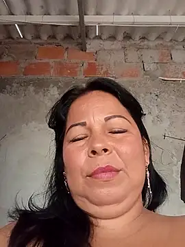 Snapshot of mother2-divorced chatting on 11.25.25 mother2-divorced online show from 11.25.25