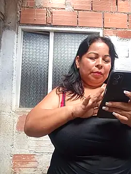 Snapshot of mother2-divorced chatting on 11.26.25 mother2-divorced online show from 11.26.25