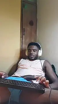 Snapshot of Suamyst_25 chatting on 03.11.26 Suamyst 25 online show from 03.11.26