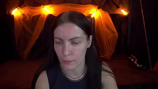 Snapshot of SofieMoons chatting on 11.03.25 SofieMoons online show from 11.03.25