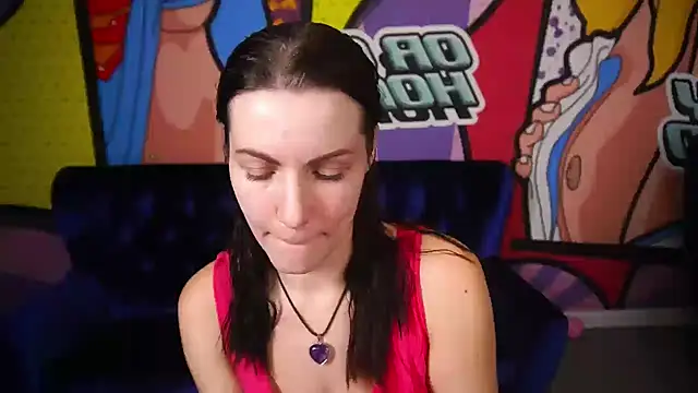 Snapshot of SofieMoons chatting on 12.04.25 SofieMoons online show from 12.04.25