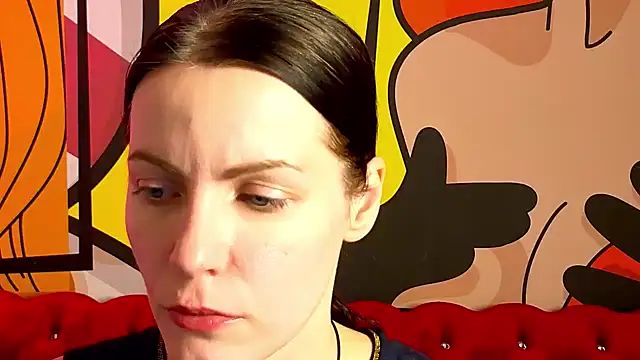 Snapshot of SofieMoons chatting on 12.05.25 SofieMoons online show from 12.05.25