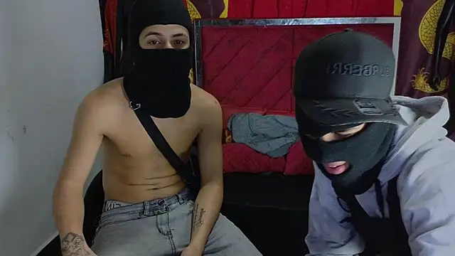 Snapshot of Sexy_Jocks chatting on 10.22.25 Sexy Jocks online show from 10.22.25
