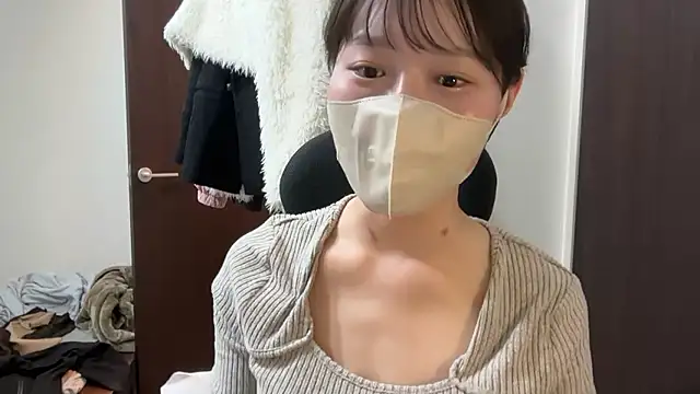 karenchaaan online show from 03.15.26