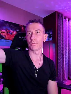 Gamerinleather online show from 10.27.25
