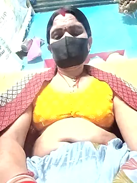 QRAN YELESA online show from 10.31.25