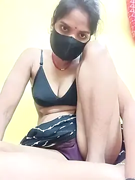 Snapshot of Shreya-750 chatting on 11.24.25 Shreya-750 online show from 11.24.25