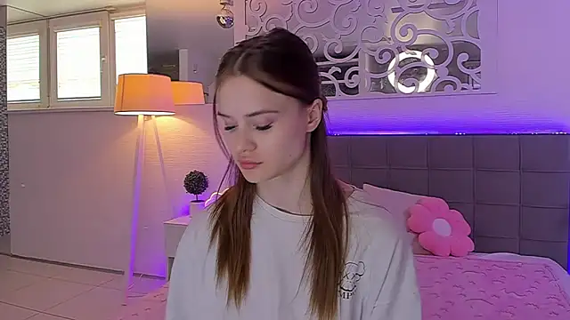 LuisaClover online show from 05.30.26