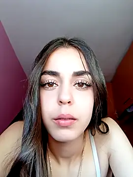 Snapshot of cotoncandyy chatting on 10.27.25 cotoncandyy online show from 10.27.25