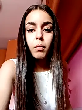 Snapshot of cotoncandyy chatting on 12.03.25 cotoncandyy online show from 12.03.25