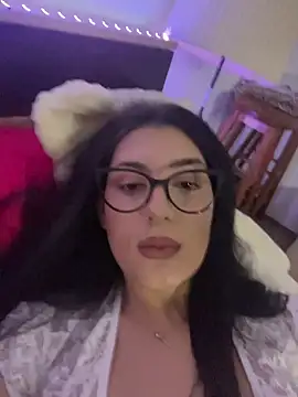 claraseloura online show from 11.24.25