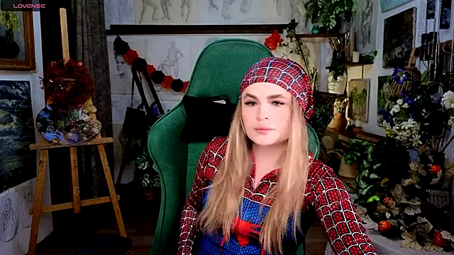 Snapshot of Jessi_wxw chatting on 10.31.25 Jessi wxw online show from 10.31.25