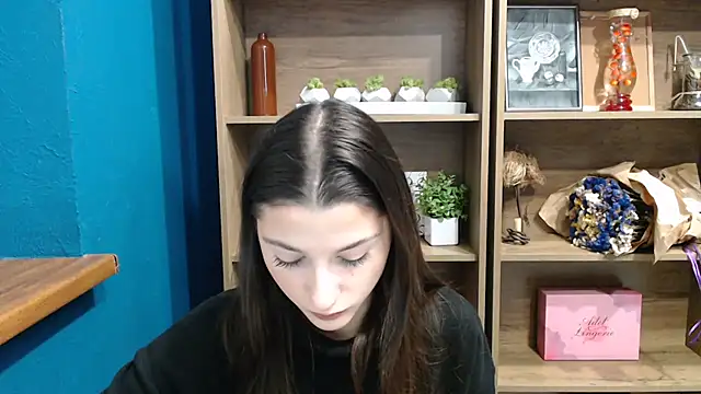 a alessia online show from 11.25.25