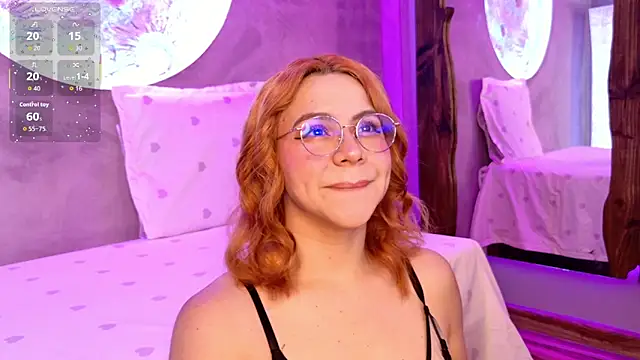 sussiestrawberry online show from 11.11.25