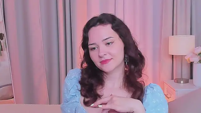 Camilla Rowen online show from 07.04.26