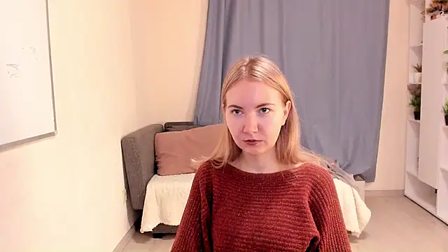 Snapshot of CathyHeximer chatting on 11.13.25 CathyHeximer online show from 11.13.25