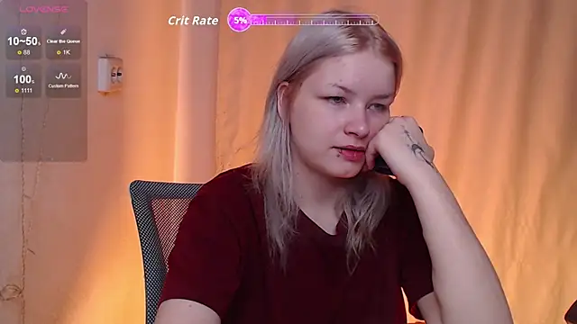 Snapshot of CherryNight6 chatting on 10.23.25 CherryNight6 online show from 10.23.25