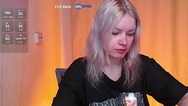 Snapshot of CherryNight6 chatting on 11.07.25 CherryNight6 online show from 11.07.25