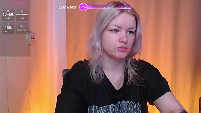 Snapshot of CherryNight6 chatting on 11.10.25 CherryNight6 online show from 11.10.25