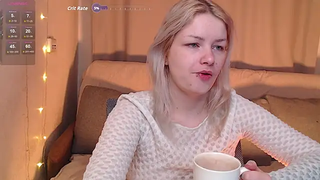 Snapshot of CherryNight6 chatting on 11.21.25 CherryNight6 online show from 11.21.25